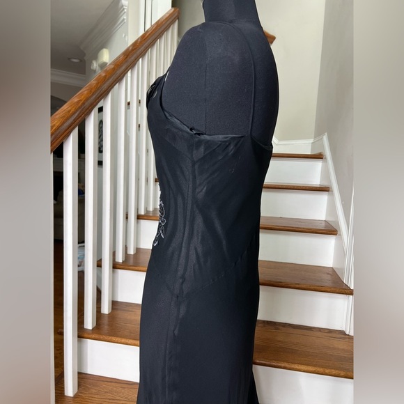 White House Black Market Black Silk Beaded Floral Gown — Size 4 flawed - Picture 5 of 9